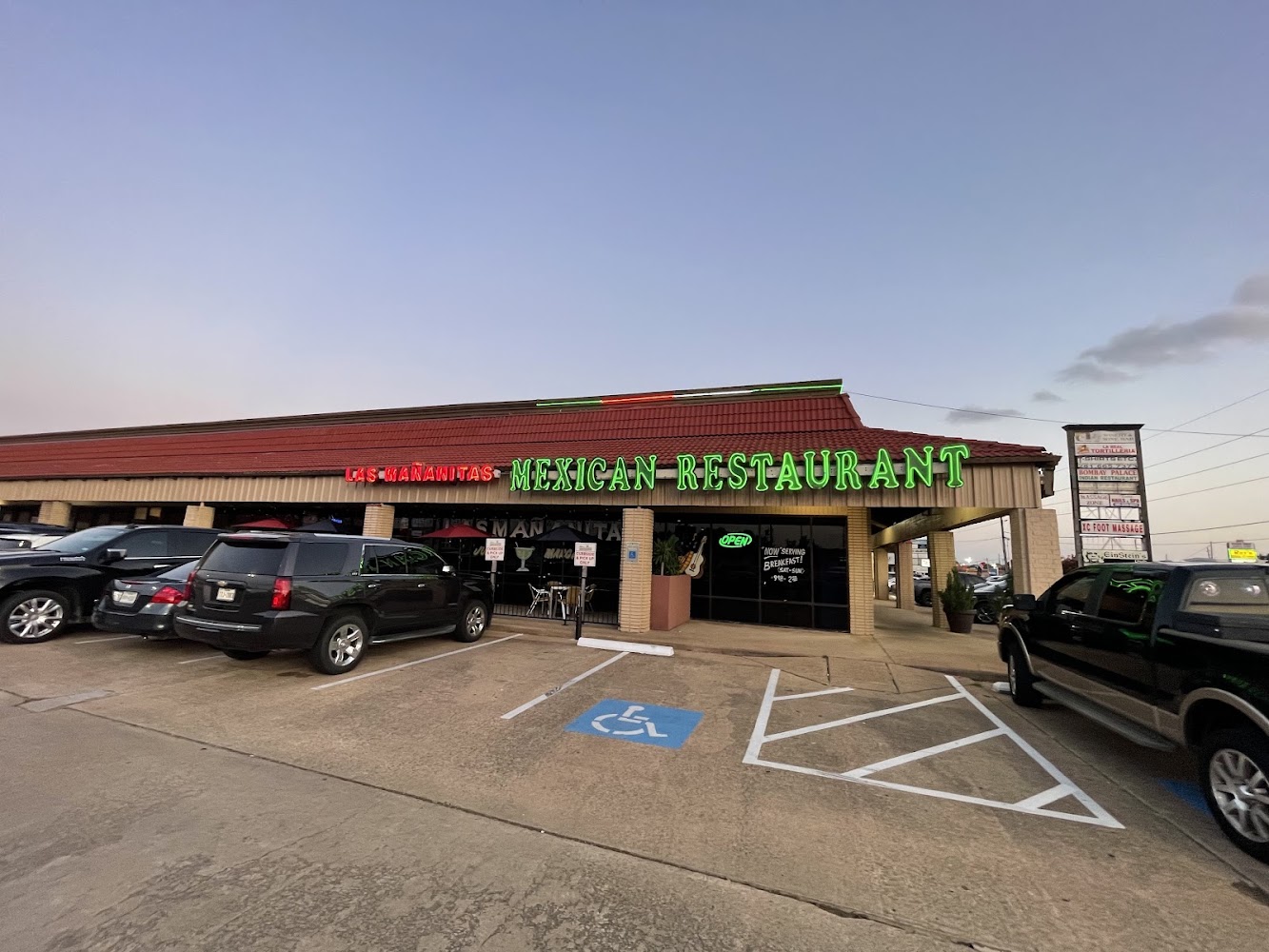 Las Mañanitas Mexican Restaurant in Katy, Texas