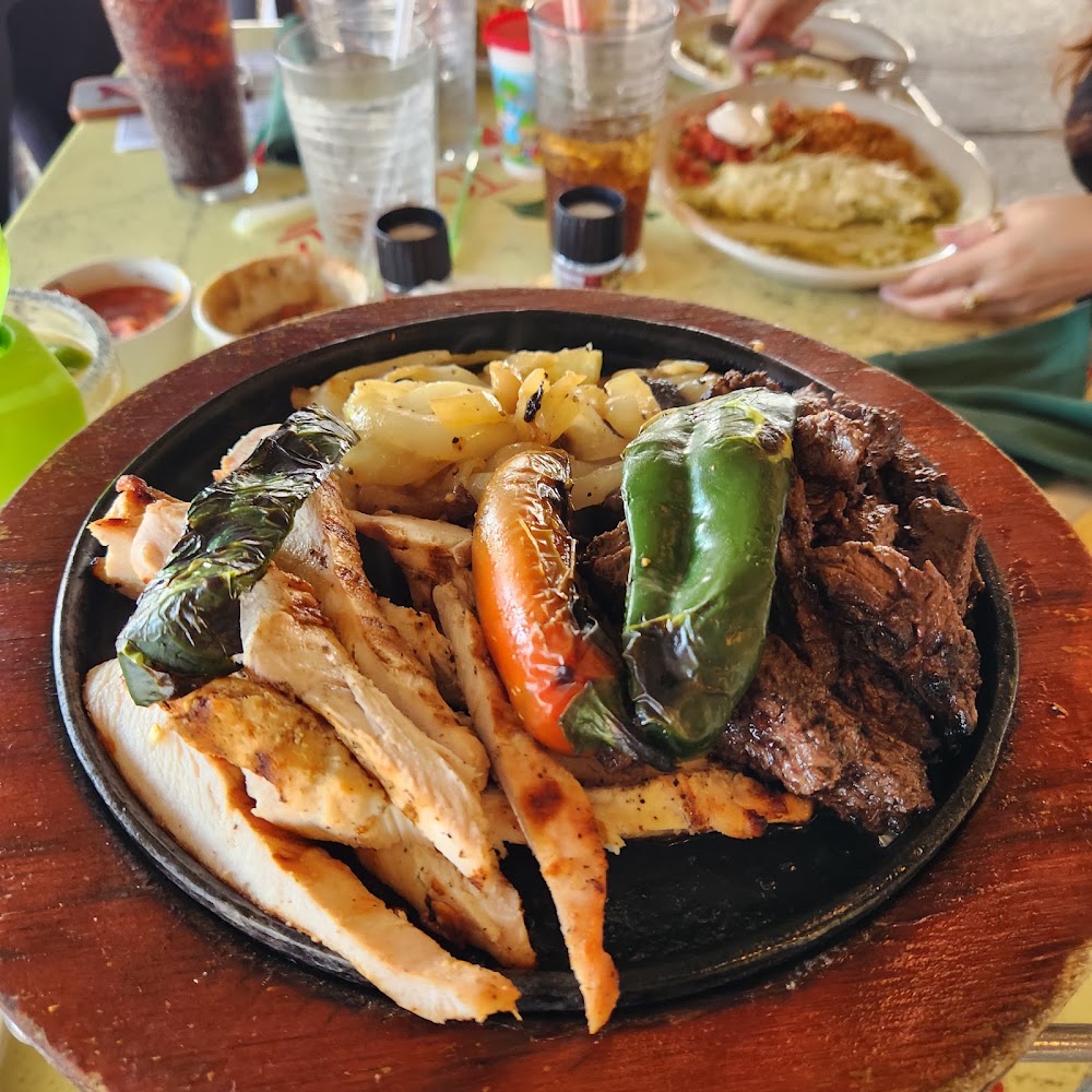 Lupe Tortilla in Katy — photo 4