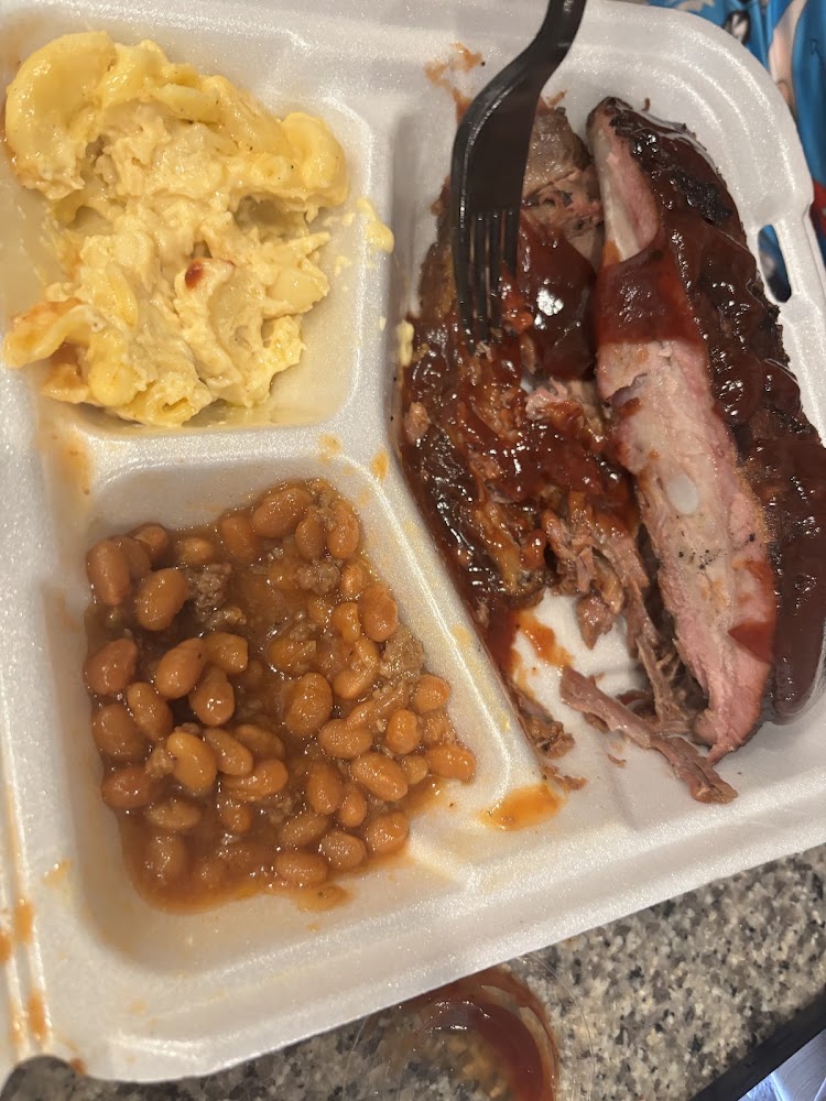 Big T's Smokehouse in Katy