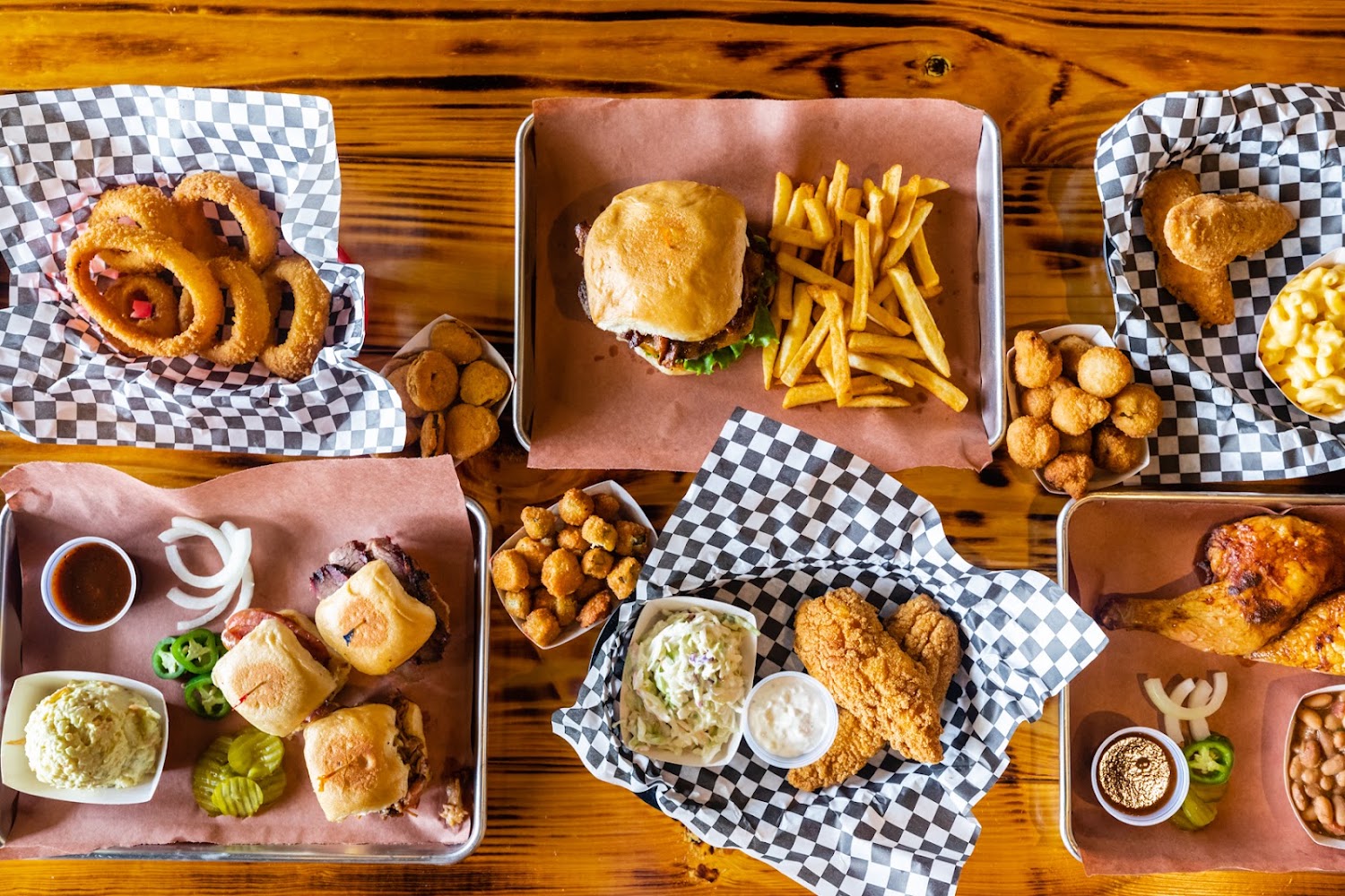 Chuckwagon BBQ & Burgers photo 2